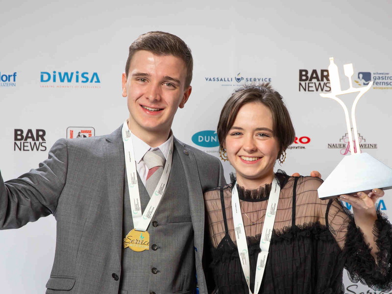 Servicemeister 2022 Marc Gay und Junior-Servicemeisterin 2022 Tiana Ward.