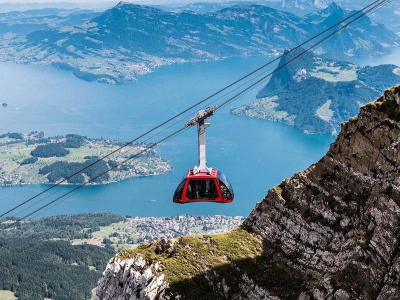 Die Luftseilbahn «Dragon Ride».