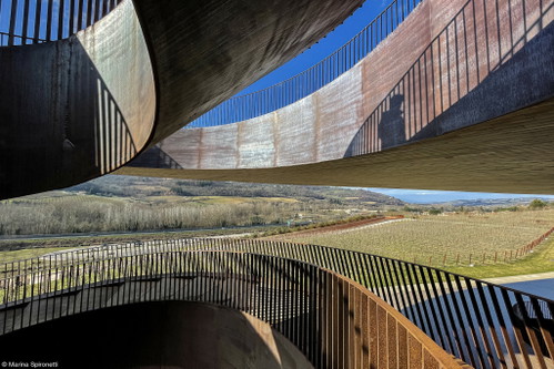 Architecture and Wine&nbsp;by&nbsp;Marina Spironetti&nbsp;