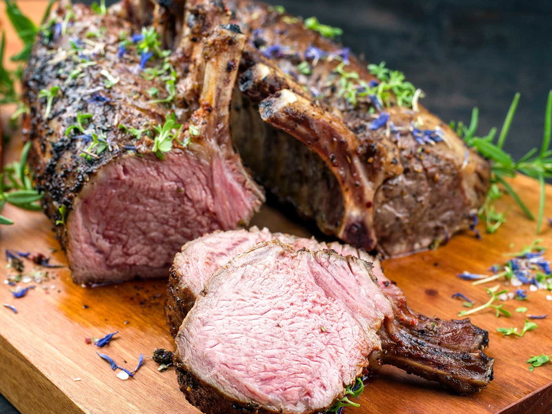 Lamb with carrots and herbs.