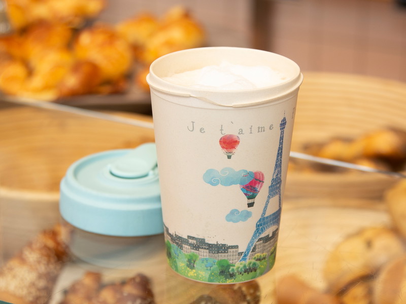 Die&nbsp;Bäckerei Szihn füllt ihren Kaffee in&nbsp;Mehrwegbecher.