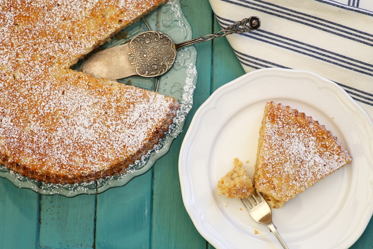 Flour-free&nbsp;almond cake