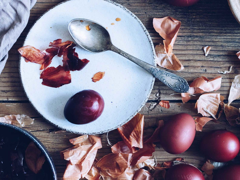 Naturally Dyed Easter Eggs&nbsp;