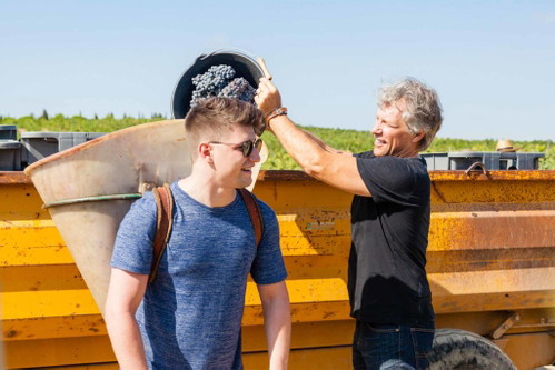 Jon Bon Jovi mit seinem Sohn Jesse Bongiovi