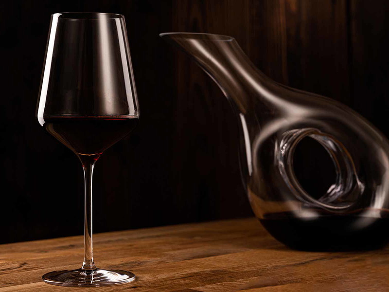 »Best of Bordeaux 2010«-Verkostung in der »VIDA Wines &amp; Spirits« Boutique
