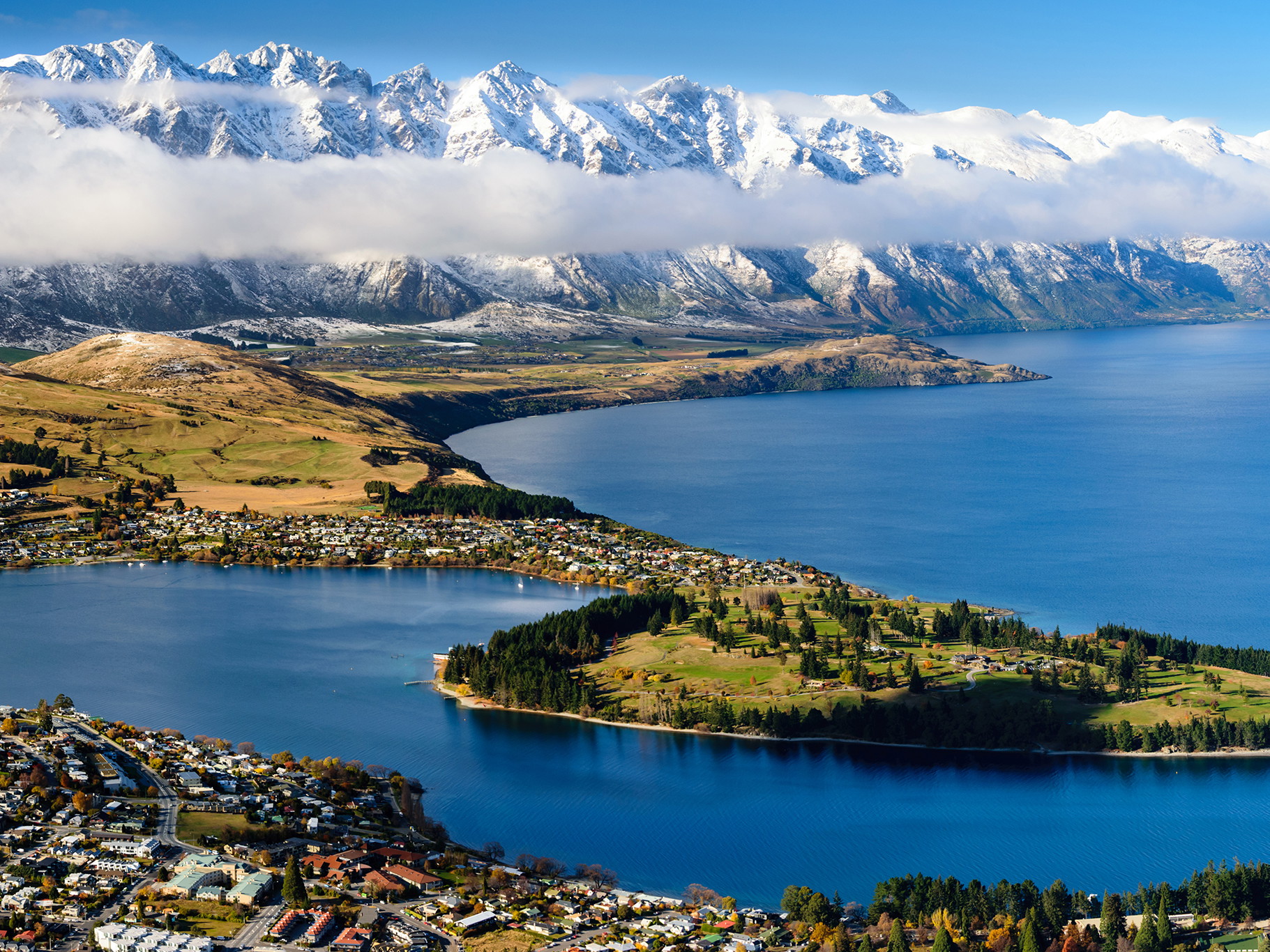 Blick auf Queenstown / Neuseeland – das Land öffnet sich wieder dem Tourismus.