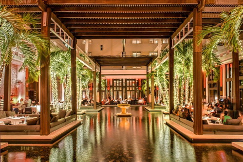 Im Hotelrestaurant »Jaya« wird moderne asiatische Küche auf höchstem Niveau serviert.