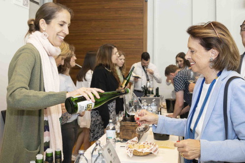 Dieses Jahr kamen auf Einladung der ÖWM mehr als 1.000 internationale Händler, Sommeliers, Gastronomen und Journalisten auf die VieVinum.