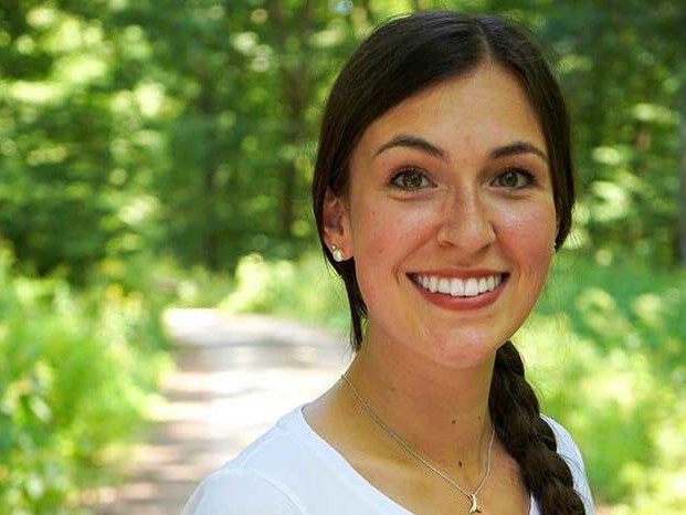 Autorin Carina Wohlleben hat die Fragen rund um das Thema »Vegan« auf 224 Seiten zusammengefasst.