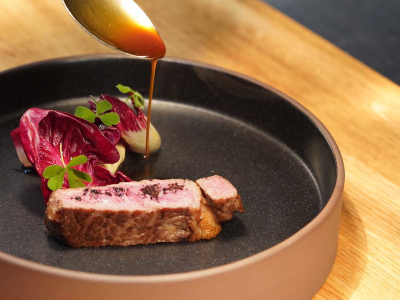 Weinbar und Fine Dining Restaurant in einem: »Jøwåy« in Nürnberg. 