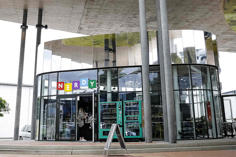 Das »Nerdy« liegt im Freibereich des Shopping Nord in Graz.