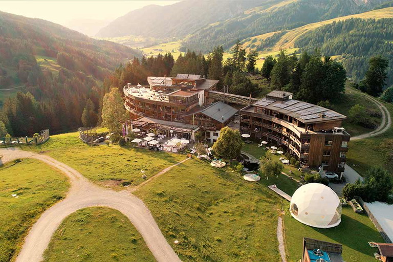 Almhotel Forsthofalm in Leogang