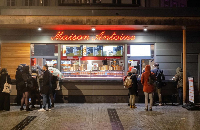 Hier standen schon Angela Merkel, Christine Lagarde und Mick Jagger Schlange: «Maison Antoine»&nbsp;in Brüssel.