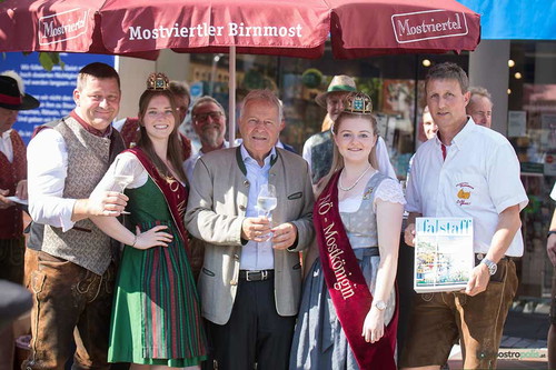 Die Falstaff NÖ-Most-Trophy&nbsp;anlässlich des »100-Jahre-Niederösterreich«-Jubiläums.