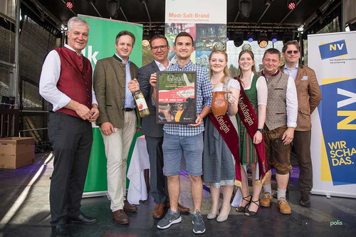 Die Falstaff NÖ-Most-Trophy&nbsp;anlässlich des »100-Jahre-Niederösterreich«-Jubiläums.