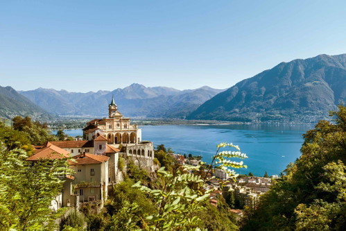 Die Wallfahrtskirche Madonna del Sasso&nbsp;in Locarno am Lago Maggiore.