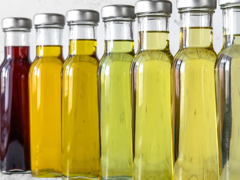 Choosing the right&nbsp;cooking oil&nbsp;can be&nbsp;confusing.&nbsp;