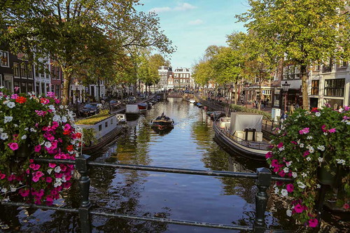 Old but gold: Die «Lijnbaansgracht» in&nbsp;Amsterdam. Wer hier vorbeigeht, muss einfach das obligatorische Foto machen. Dafür gibt's Platz 9.