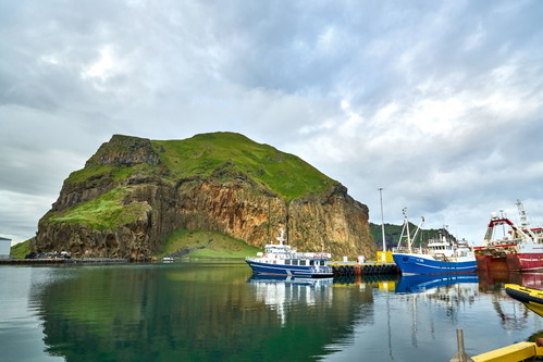 Heimaey und die restlichen Westmännerinseln liegen südöstlich von Reykjavík.&nbsp;