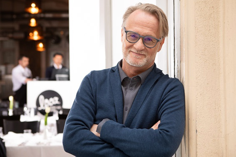 »Loca«-Gründer Jörg Spreitzer freut sich auf Gäste, die »in der Mittagspause gerne gut essen«.&nbsp;
