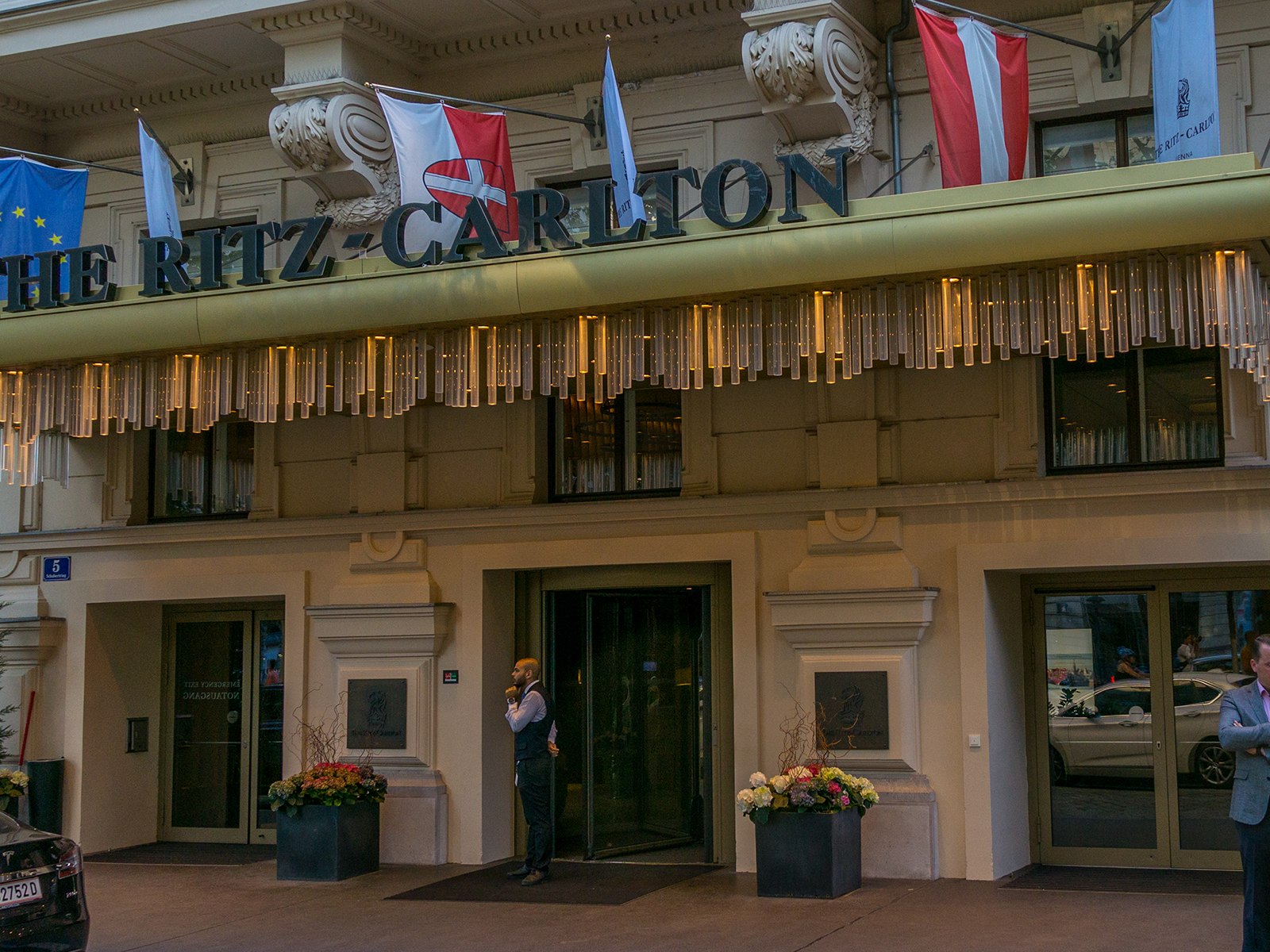 Das »The Ritz-Carlton, Vienna« erweitert sein kulinarisches Angebot durch eine Kooperation mit einem Gastkoch der Spitzenklasse.