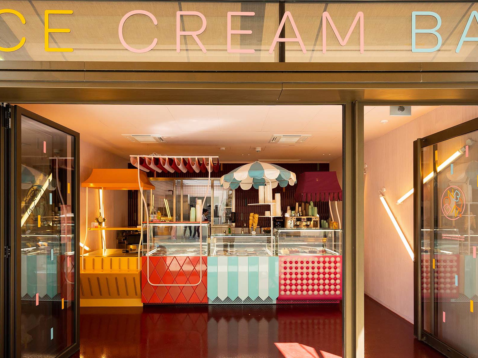 Die »Bonbon Ice Cream Bar« verzaubert Gäste mit vielfältigen Eiskreationen.&nbsp;