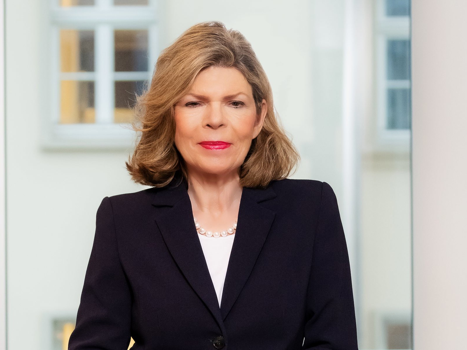 Dehoga-Geschäftsführerin Ingrid Hartges fordert im Falstaff-Interview Erleichterungen von der Politik.