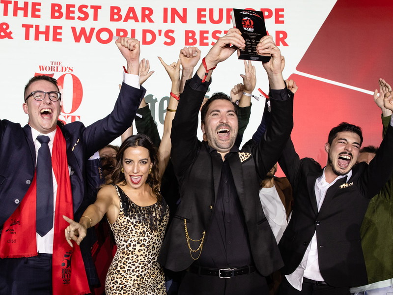 The&nbsp;Paradiso team celebrate being awarded The World's Best Bar 2022.