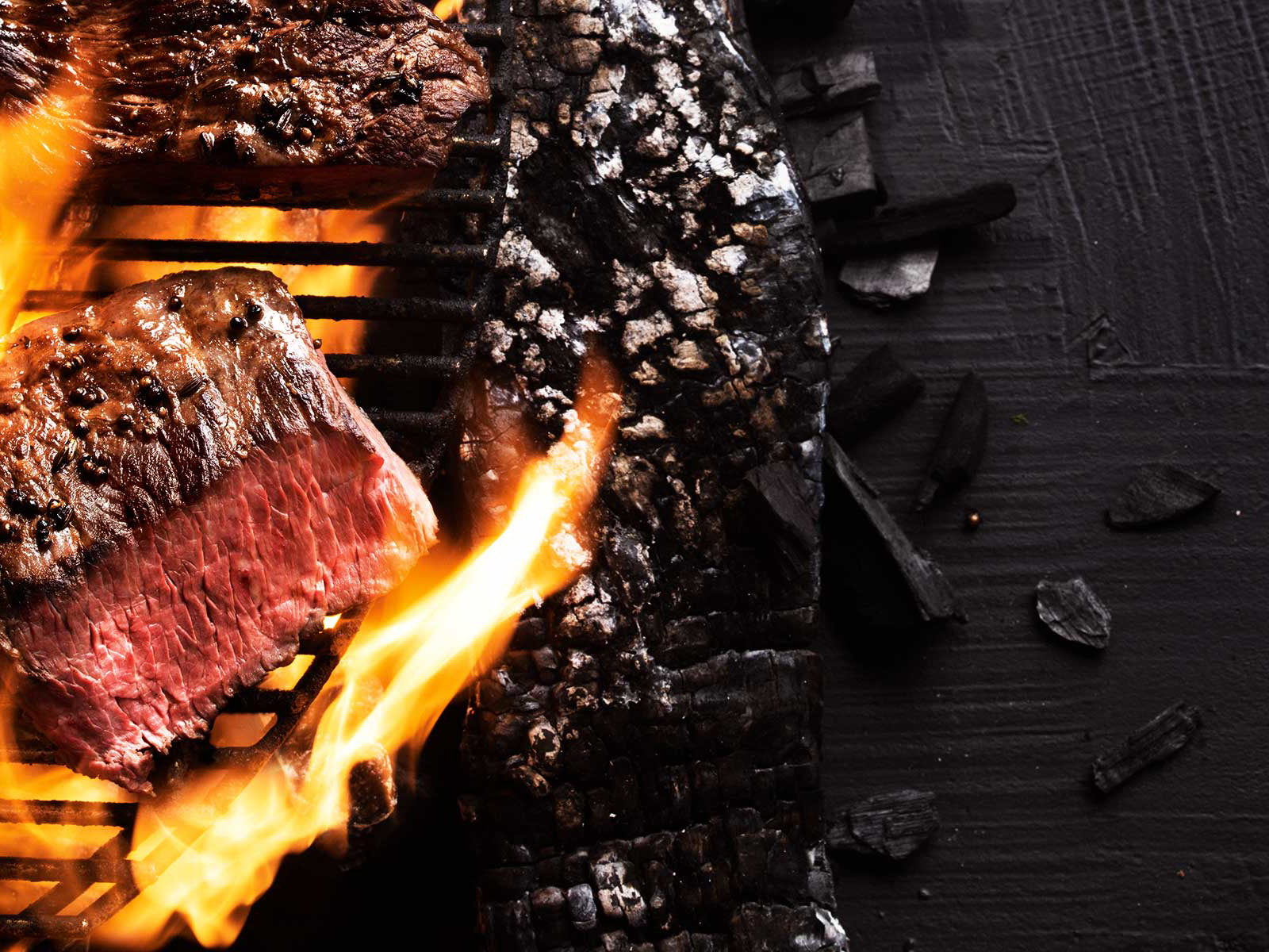 Wenn&nbsp;Cognac oder Sherry perfekt harmonieren: Über offener Flamme gegrillte Gerichte.