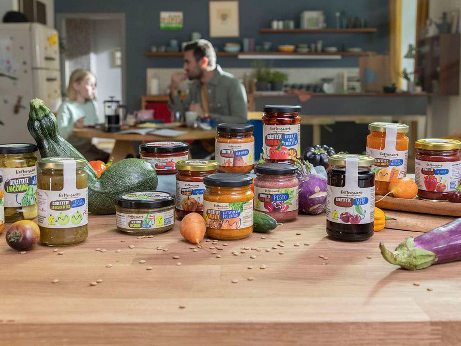 13 verschiedene Produkte nimmt der Diskonter&nbsp;durch die Kooperation ins Sortiment auf.
