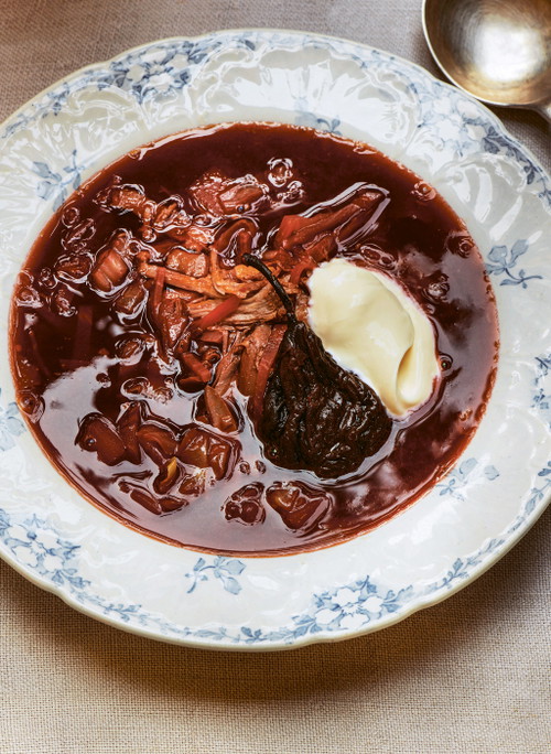 Borschtsch mit Entenfleisch.