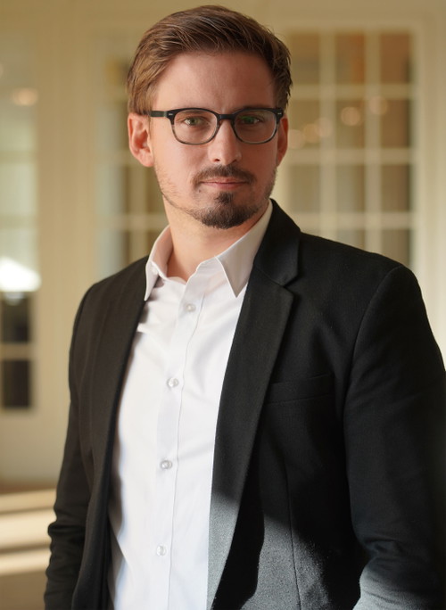 Florian Bettschen, Leiter Gastronomie, übernimmt vorübergehend die Nachfolge von Ivo Adam.