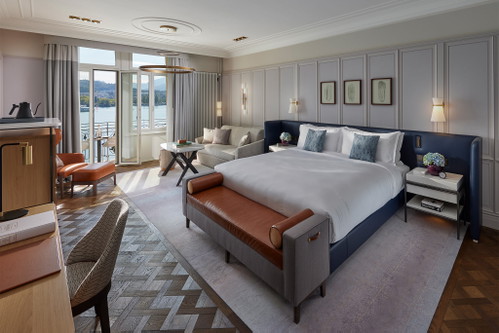 «Mandarin Oriental Palace, Luzern»
Die renommierte Mandarin Oriental Hotel Group präsentierte mit dem Luzerner Haus aus der Belle Époque sein neuestes Hotel.
mandarinoriental.com