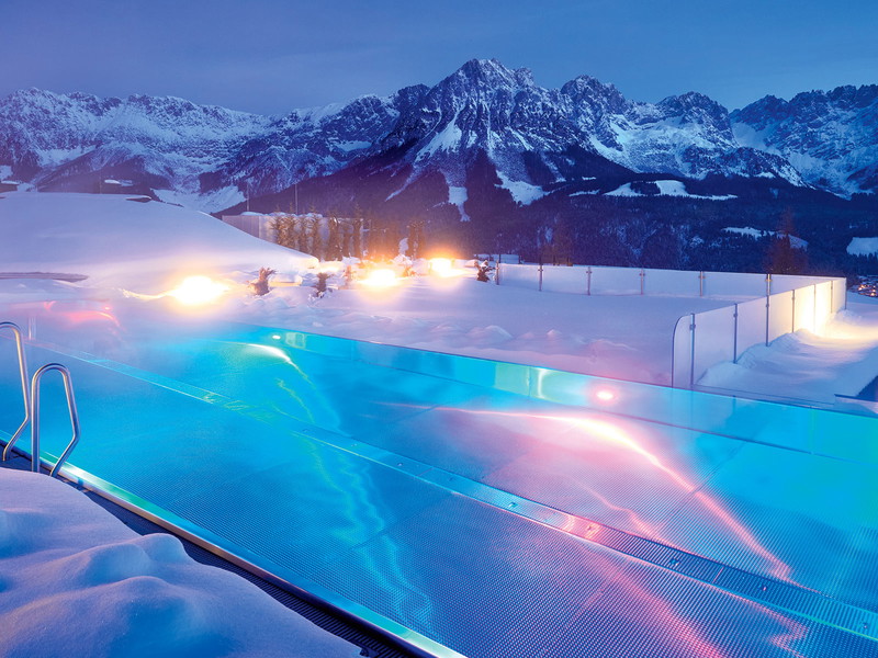 Mit exquisiter Kulinarik, grosszügigem Spa und Wellnessbereich sowie einem famosen Blick auf den Wilden Kaiser weiss der «Kaiserhof Ellmau» zu überzeugen.