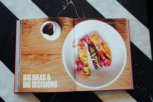 Kreation aus Jasmin &amp; David Johannes Suchys »FREA«.&nbsp;