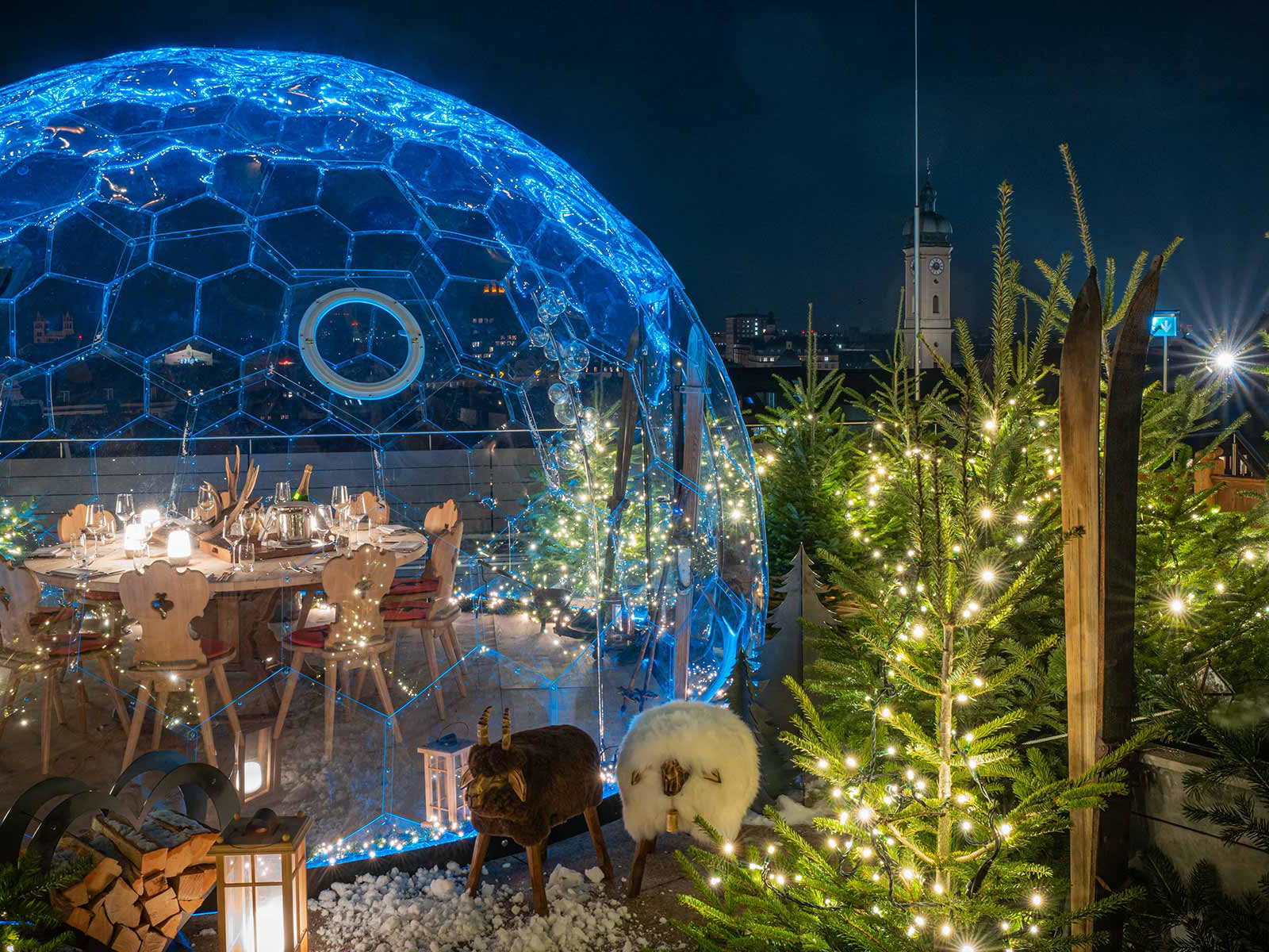 In den »Domes« hat man einen unvergleichlichen Blick über Münchens Altstadt.&nbsp;