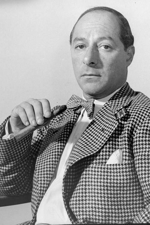 Der US-Komödiant George Jessel (siehe Foto) und Barlegende Fernand Petiot sahen sich beide als den einzig wahren Erfinder der Bloody Mary.
