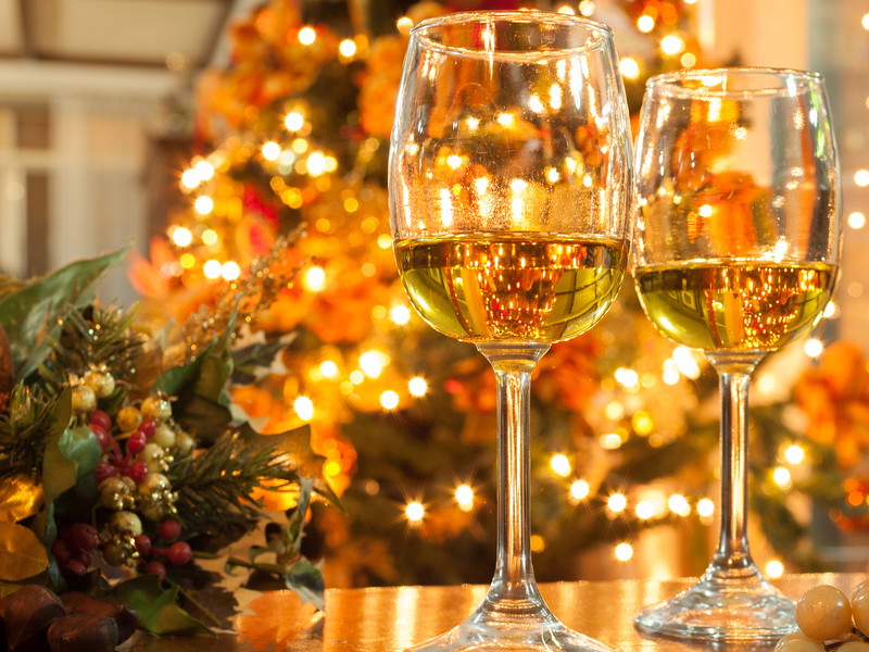 Some wines are able to balance the flavours of the Christmas table very well.
