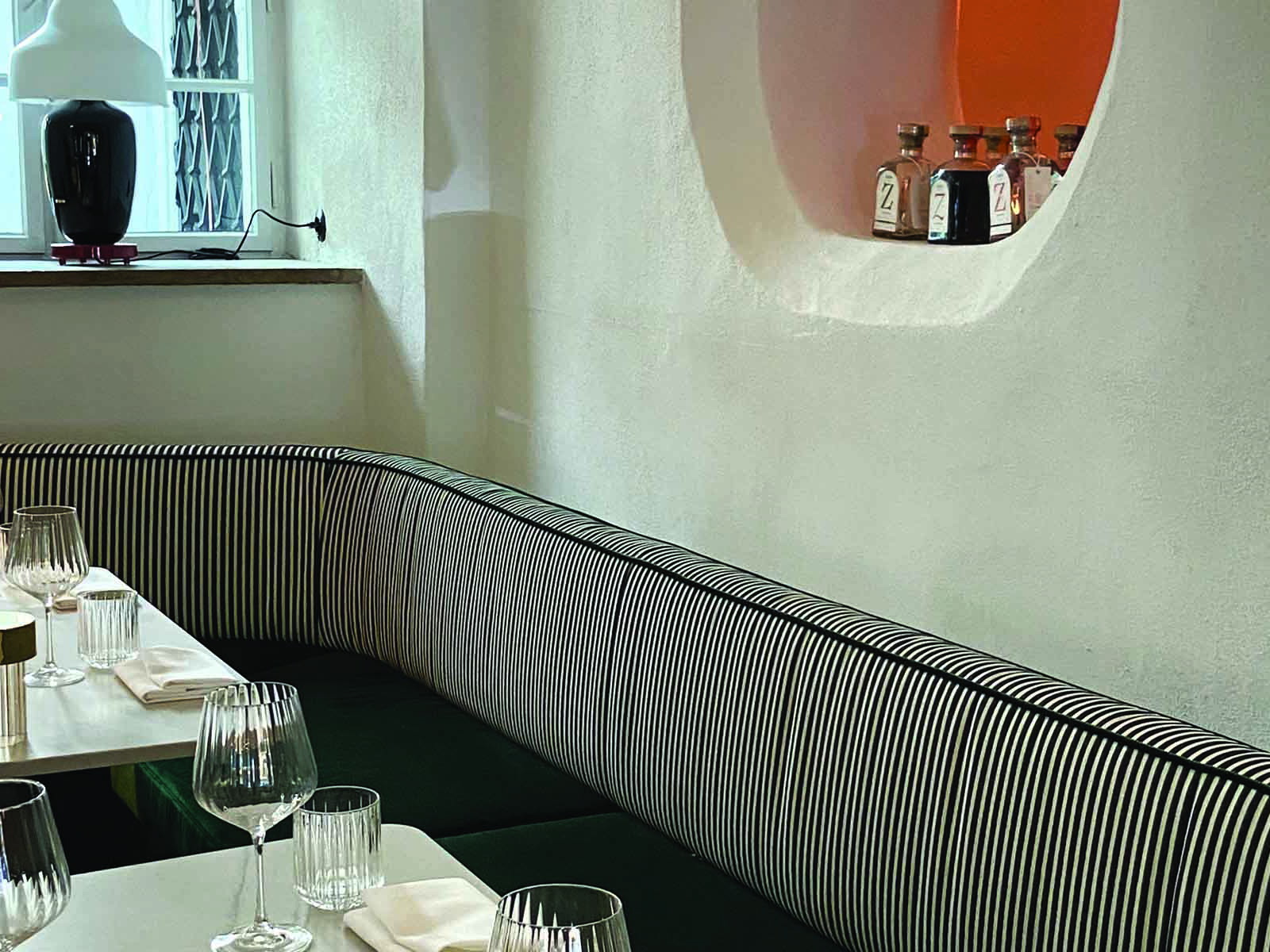 Ausnehmend stimmiges Interieur und ein schöner Innenhof: »Schreiberei«&nbsp;in München.