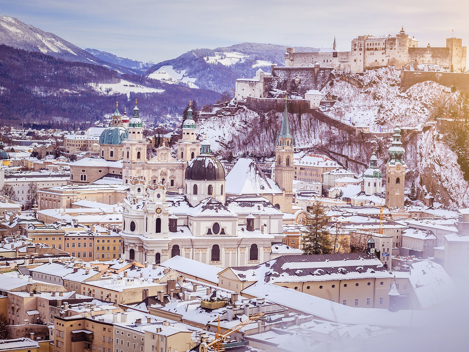 Festlich oder leger? Auch in Salzburg gibt es eine kleine Auswahl an Lokalen, die am 24. Dezember geöffnet haben.