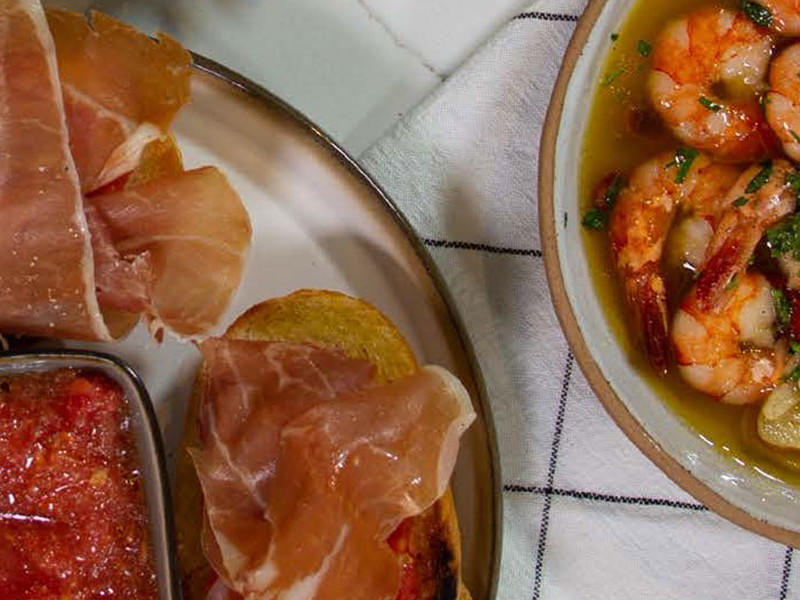 Bocadillo Catalán &amp; Gambas al Ajillo