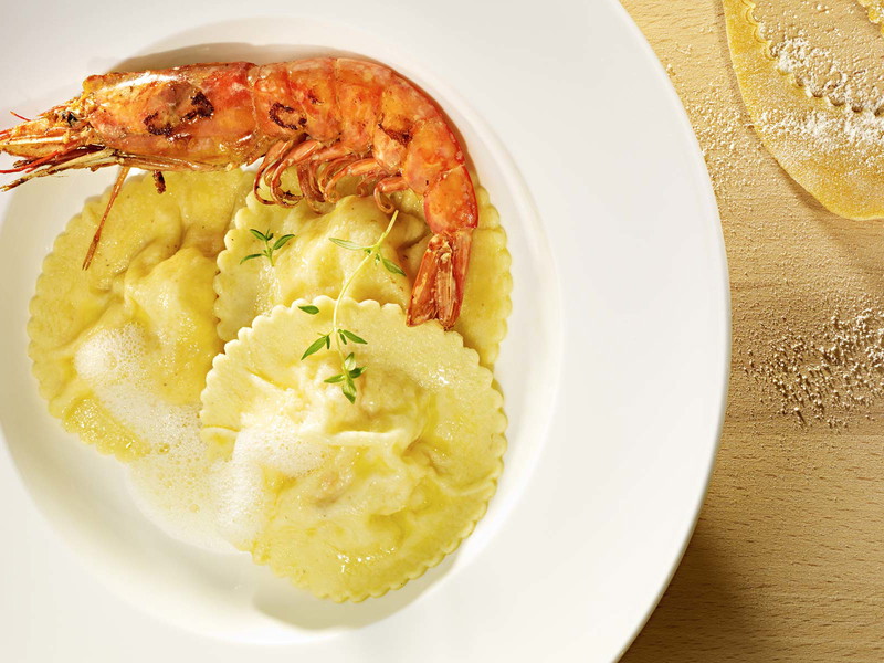 Scampi-Ravioli in Selleriesauce