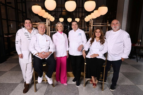 (V.l.n.r.):&nbsp;Gastón Acurio, Nobu Matsuhisa, Mich Turner,&nbsp;Costas Spiliadis, Ariana Bundy und&nbsp;José Andrés.