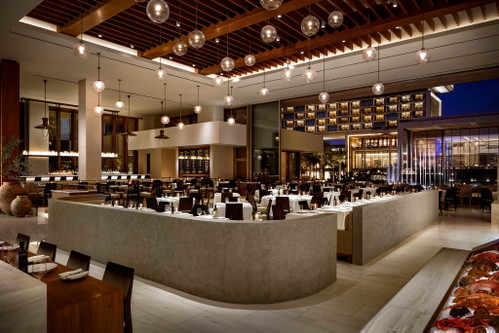 »Milos Dubai«.