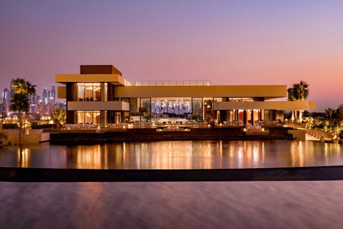 »Milos Dubai«.