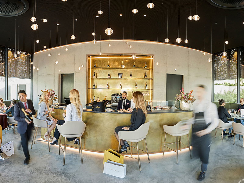 »Bollicine Champagne Bar«.