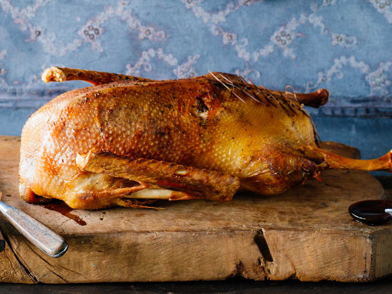 Ein Gänsebraten darf rund um die Martinszeit nicht fehlen.