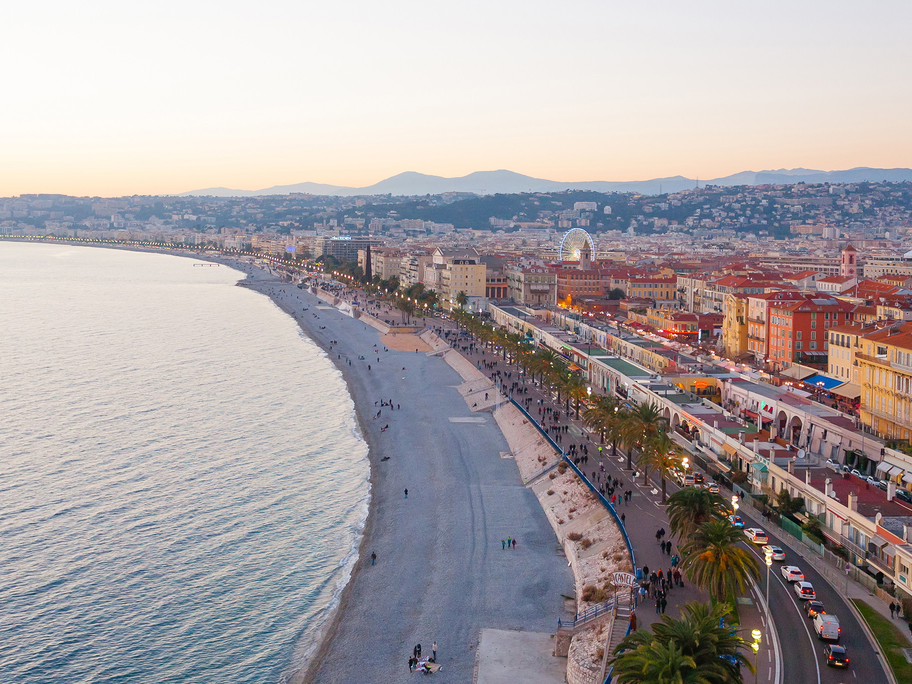 La Promenade des Anglais, Nice.