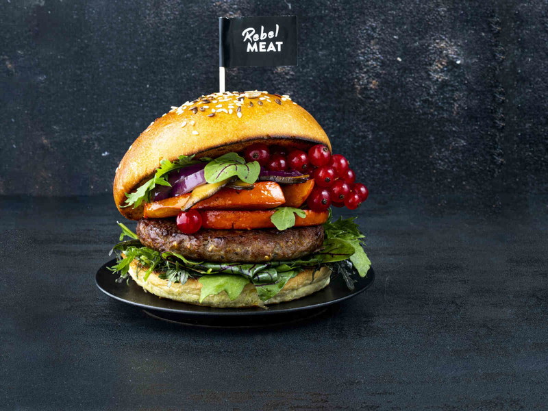 Der umweltfreundlichere Burger mit weniger Fleisch und herzhaften Pilzen.