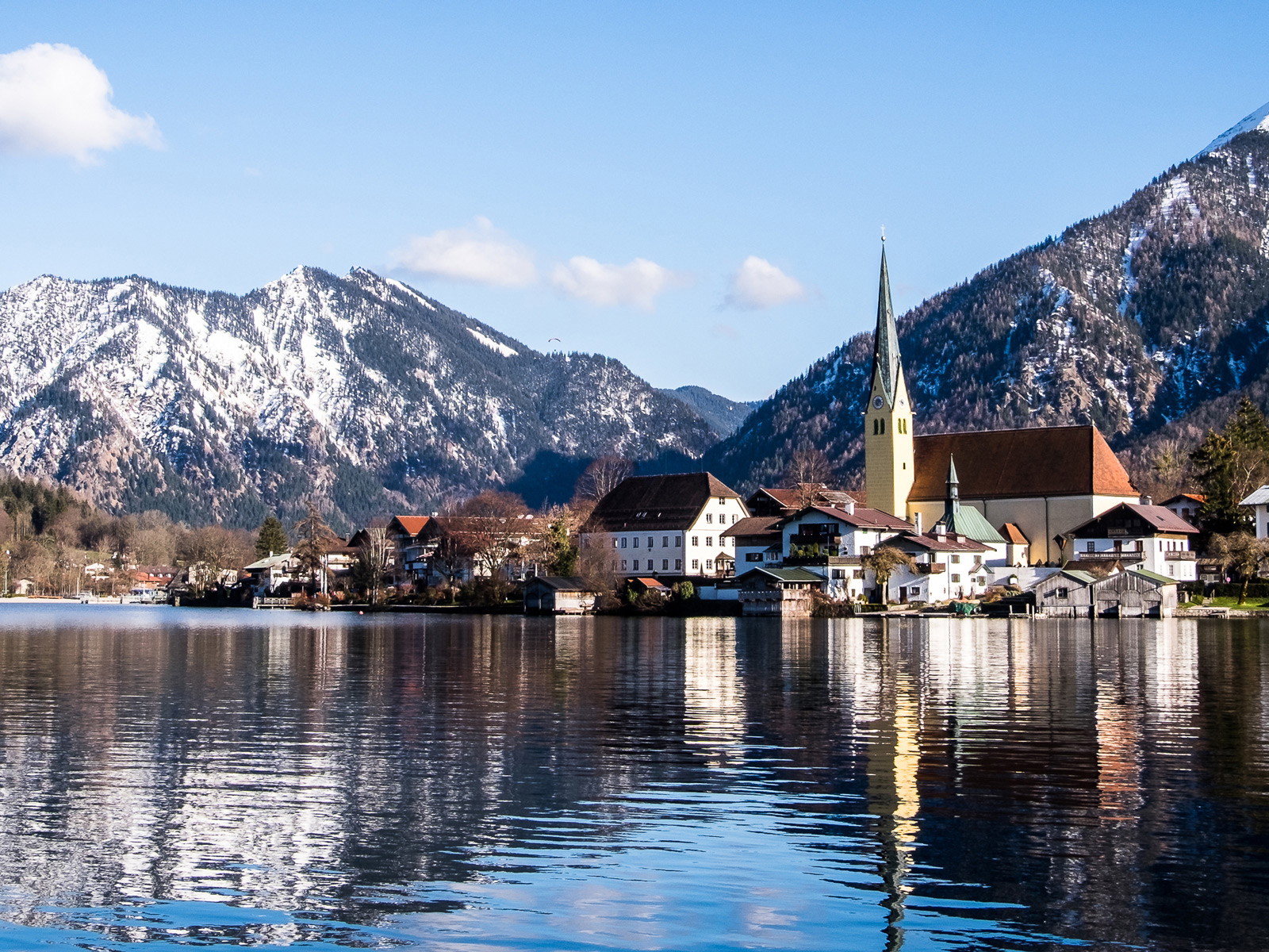 Luxus und Gemütlichkeit treffen in&nbsp;Rottach-Egern aufeinander.